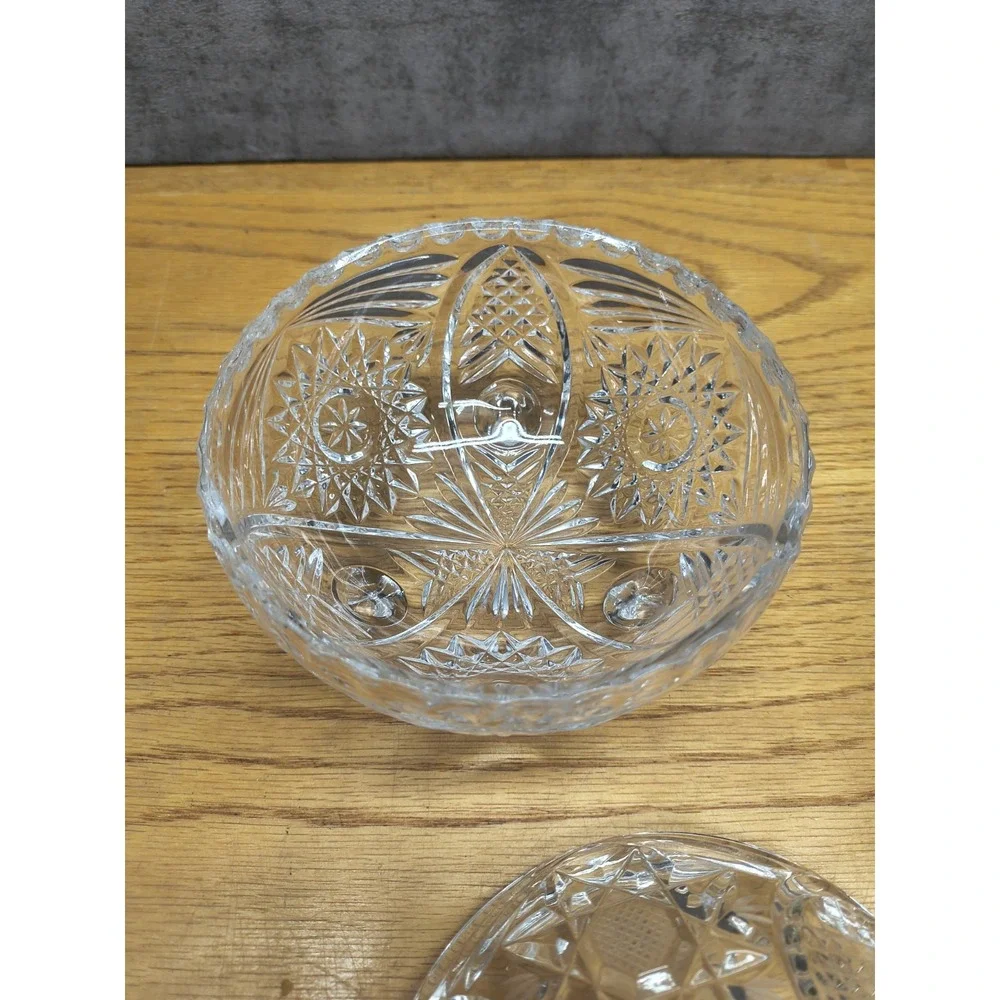 Vintage Crystal Cut Covered Candy Dish Star‎ Design
